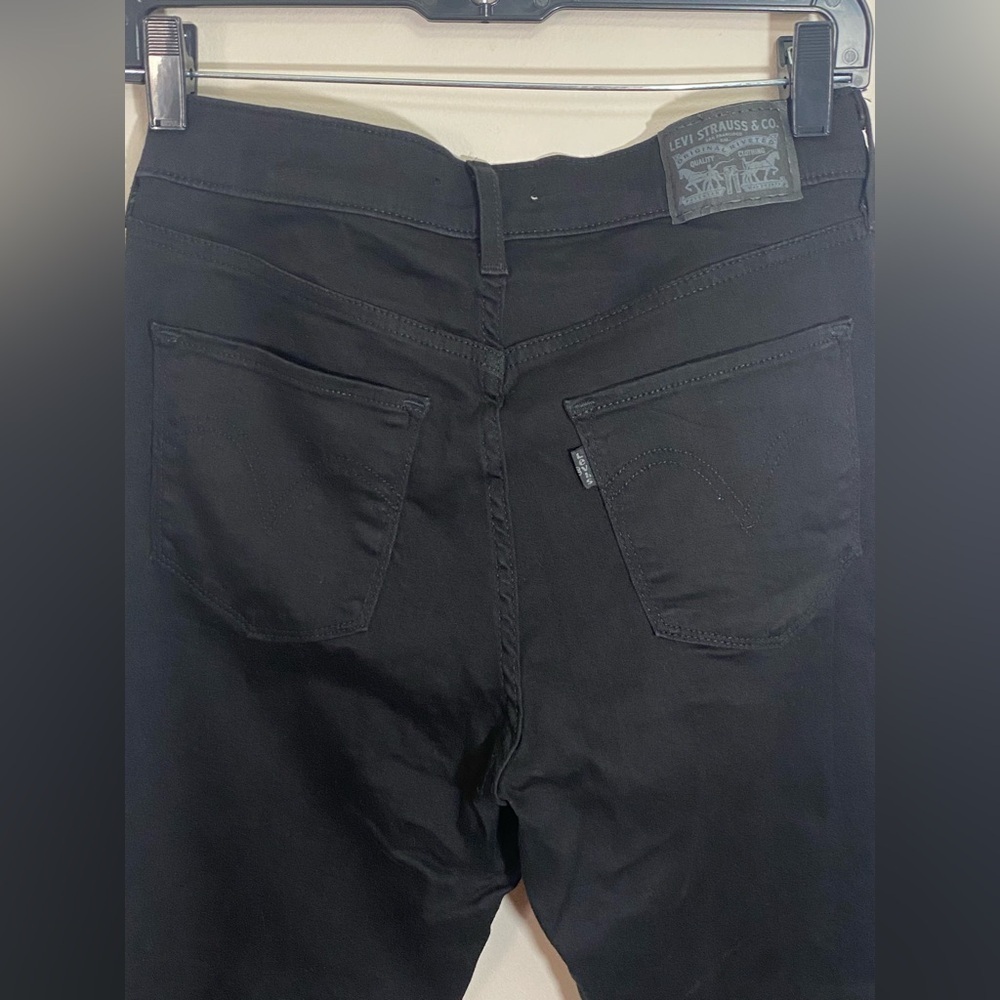 Levis Jeans Womens Size 6 Black Classic Straight Denim Mid Rise.great condition - Picture 4 of 12